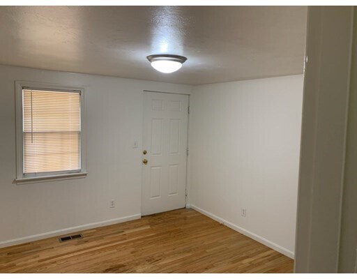 Building Photo - 1717 Ocean St