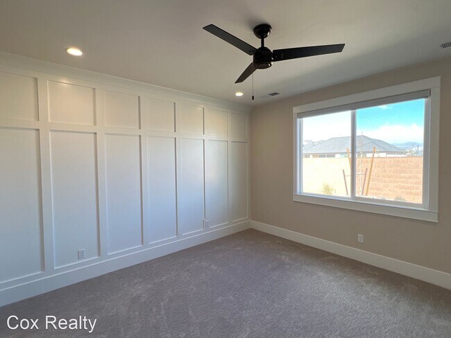 Building Photo - 3 br, 2 bath House - 343 E 4235 S