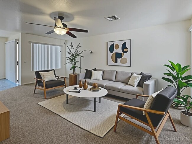 Building Photo - 1565 S Halsted Dr