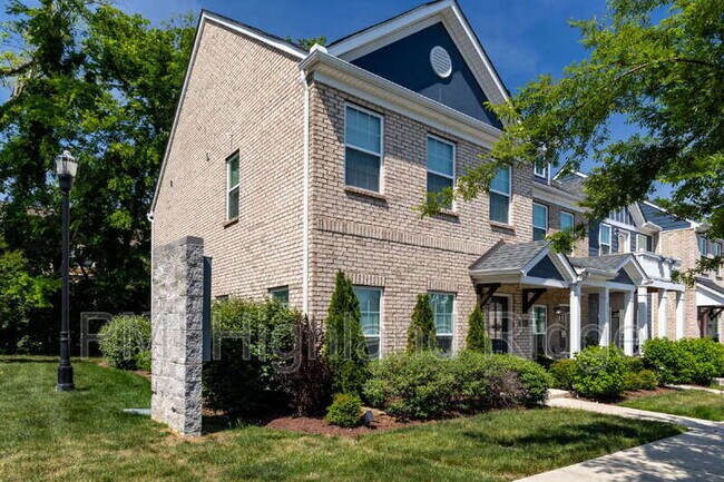 Foto del edificio - 6084 Ivory Ln