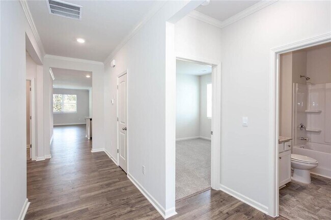 Building Photo - 65 Grv Spgs Ct