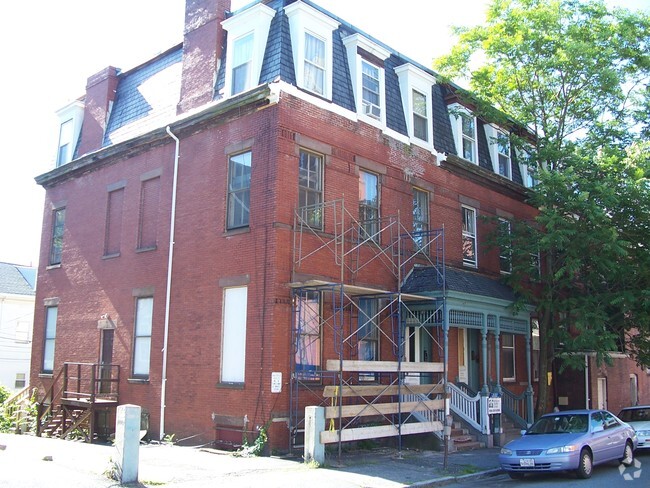 Building Photo - 1 Ashland