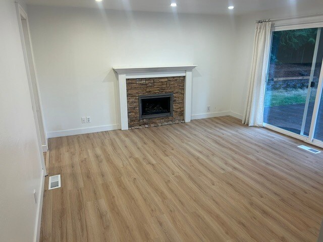Foto del edificio - 18200 NE 156th St