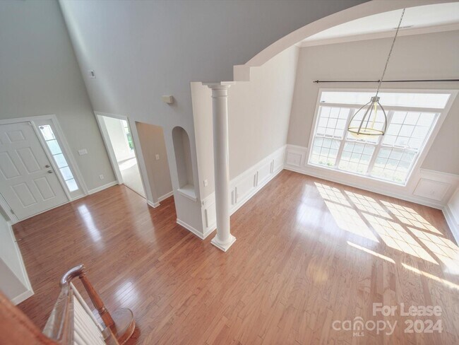 Foto del edificio - 15340 Prescott Hill Ave