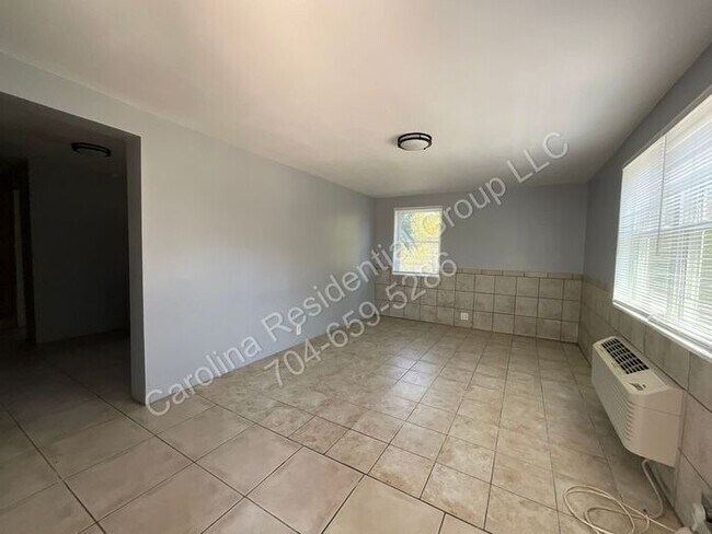 Foto del edificio - 259 Jefferson Ct NE
