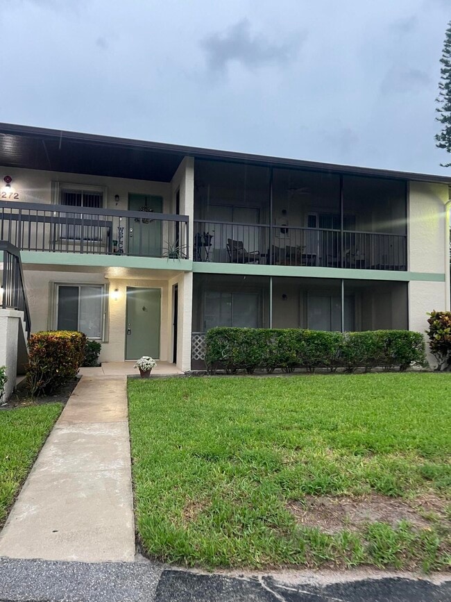 Building Photo - 6272 Chasewood Dr