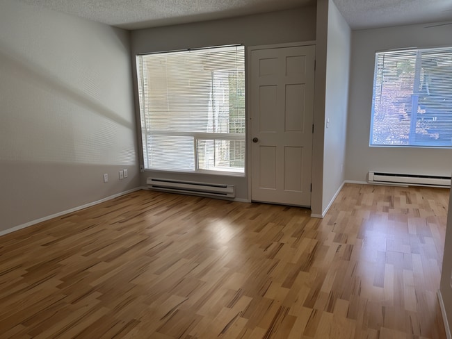Interior Photo - Sunrise Apartments