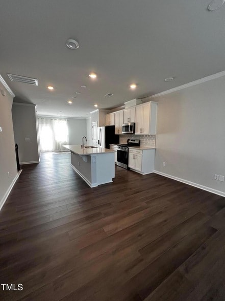 Building Photo - 1766 Night Sky Trl