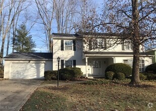 Building Photo - 33403 Cromwell Dr