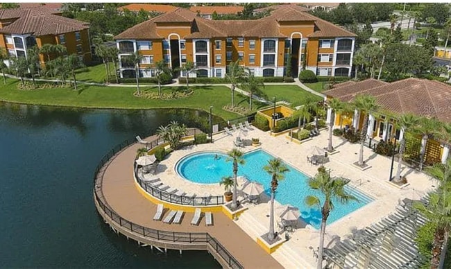 Resort an Jacuzzi- the best in the area - 8351 38th Street Cir E