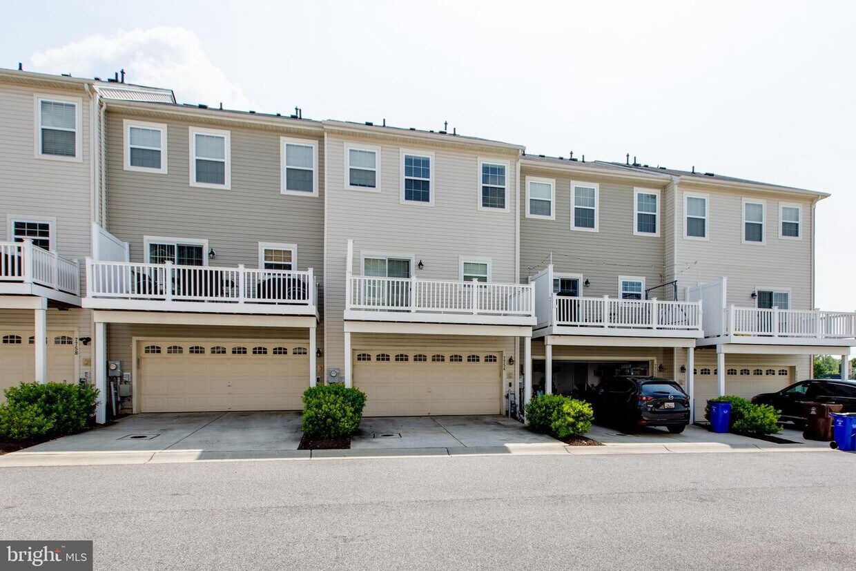7754 Coriander Pl, Elkridge, MD 21075 Townhouse for Rent in Elkridge, MD