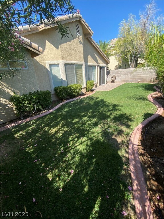 2216 Crestline Falls Pl, Las Vegas, NV 89134 House Rental in Las