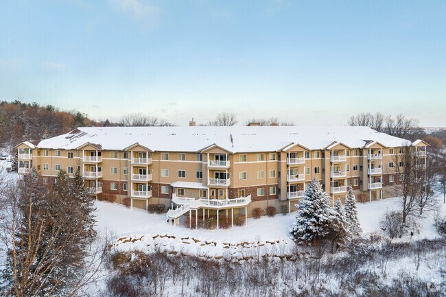 Foto del edificio - Cameron Woods