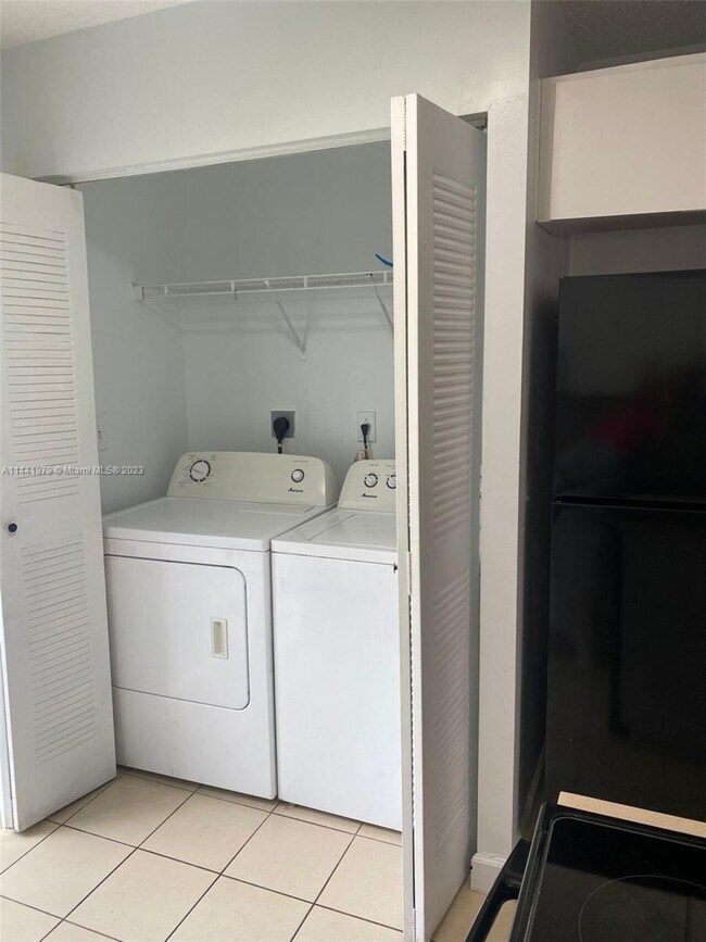 Foto del edificio - 18618 SW 100th Ave # 18618