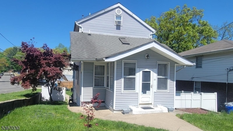 Primary Photo - 22 John Ryle Ave