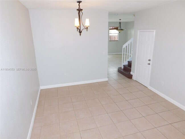 Foto del edificio - 12813 SW 132nd Terrace