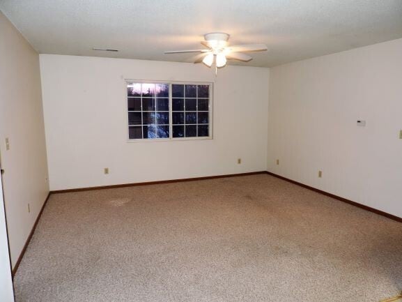 Building Photo - $1,060 | 2 Bedroom, 1 Bathroom Condo | Pet Friendly* | Sublease* | Available for December 12th, 2...