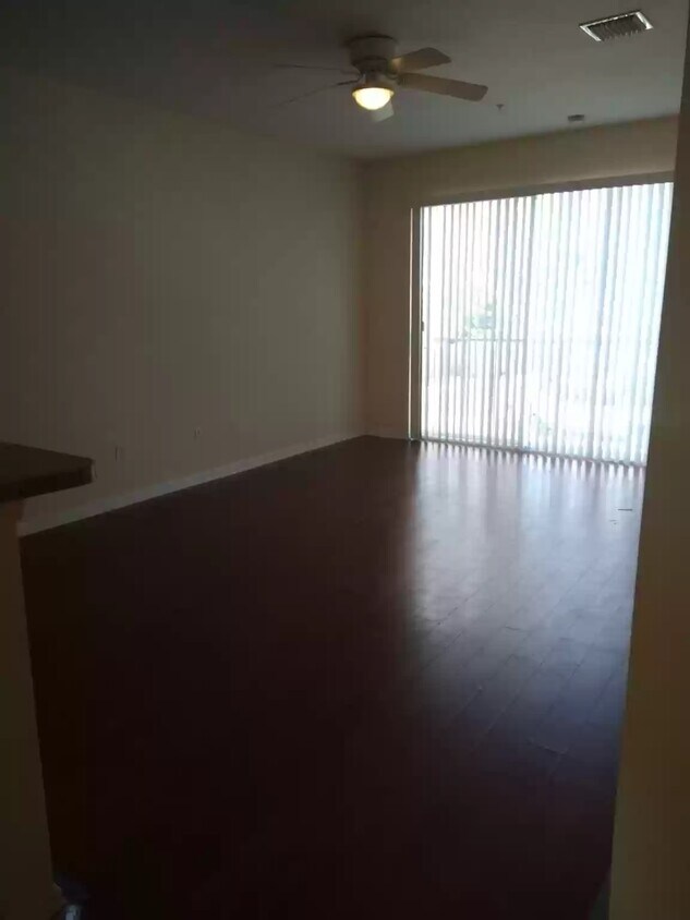 1952 Freeport Dr Unit 1952 Freeport, Riviera Beach, FL 33404 Condo