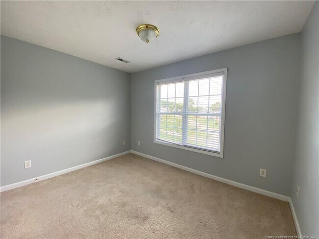 Building Photo - 284 Briarwood Pl