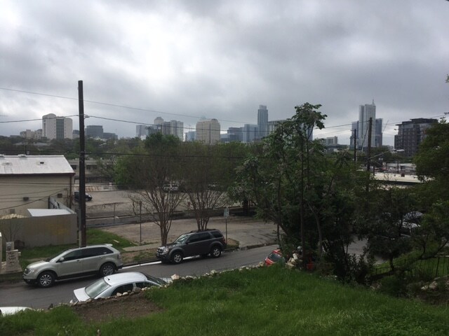 Foto del edificio - 1106 Baylor St