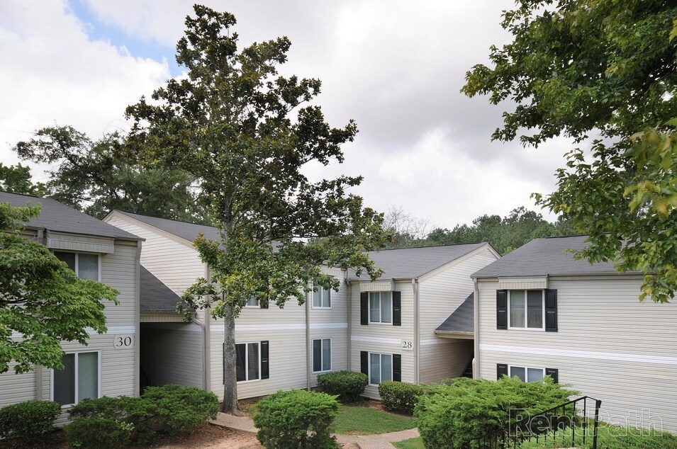 The View at Stonecrest Apartments in Lithonia, GA