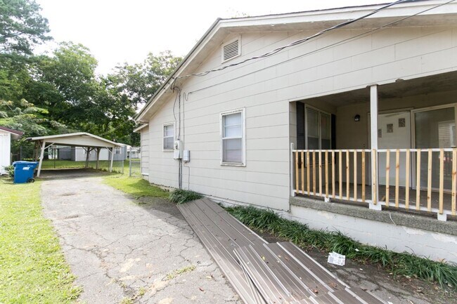 Foto del edificio - Hueytown Gem: Renovated 3BR Homev