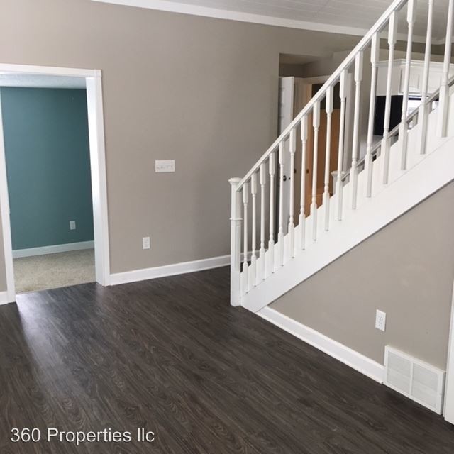 Primary Photo - 2 br, 2 bath Apartment - 515 4th Street South