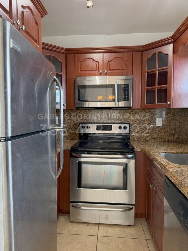 Cocina - Gables Corinthian Plaza