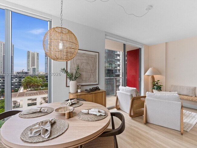 Foto del edificio - 90 NE 32nd St