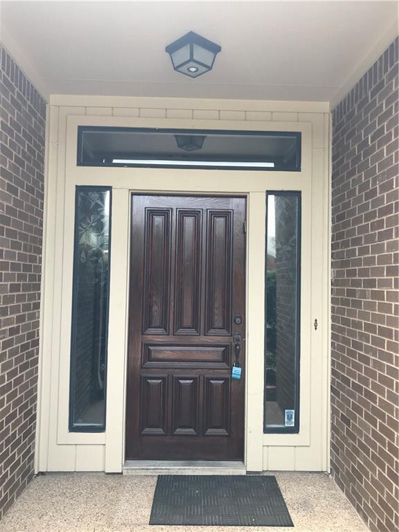 Foto del edificio - 9106 Bluegrass Dr