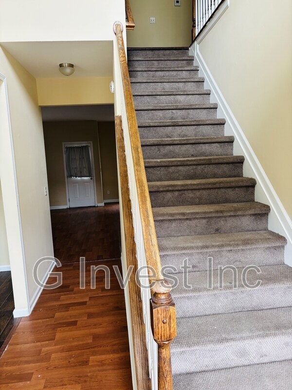 Foto del edificio - 4995 Upper Elm St