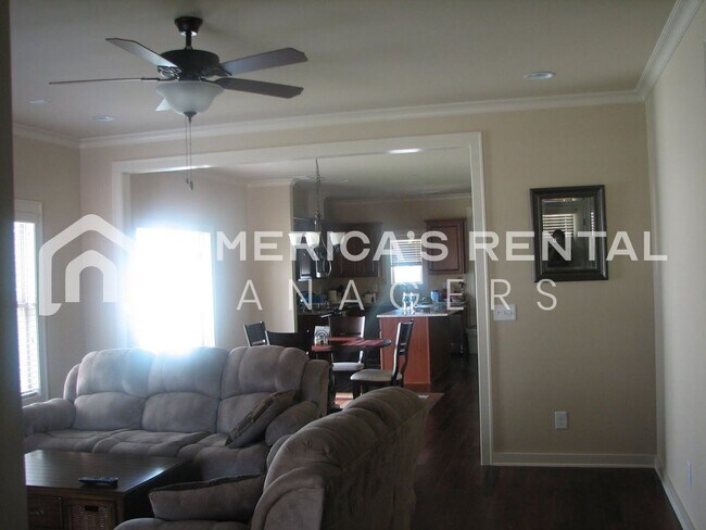 Building Photo - Home for rent in Hoover!!! Available to Vi...