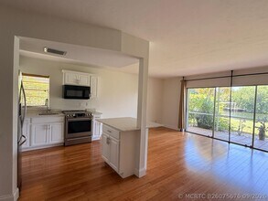 Building Photo - 342 Southwind Dr