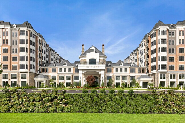 Exterior frontal - The Selby