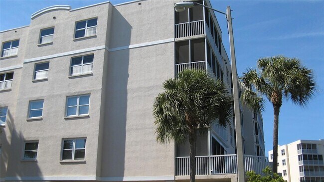 Foto del edificio - 6475 Shoreline Drive Unit 5302