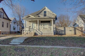 Building Photo - 2230 Redwood Ave