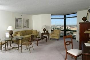 Foto del edificio - 1120 N La Salle Dr