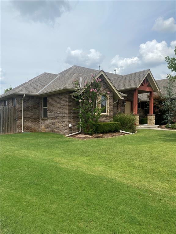 Foto del edificio - 2817 Marigold Ln