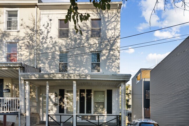 Foto del edificio - 4215 Boone St