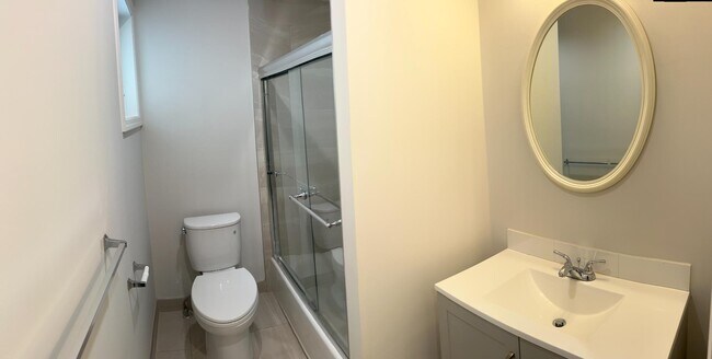 Foto del edificio - 16 Olyphant Pl