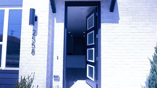 Foto del edificio - 2558 Campden Mews