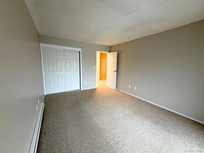 Foto del edificio - 614 Fox Run Ln