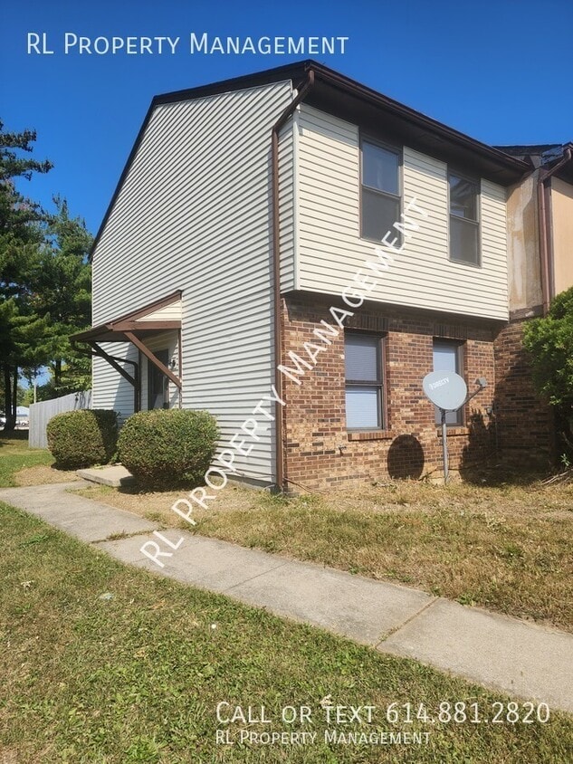 Primary Photo - WAIVED APPLICATION FEE WITH SIGNED LEASE!!...