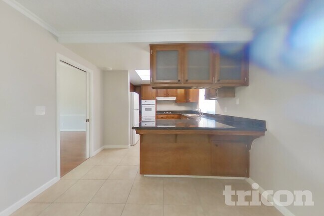 Foto del edificio - 2436 Alderwood Dr