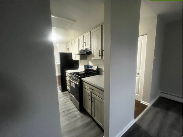 Primary Photo - 134 W Ridgewood Ave