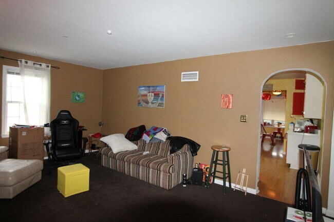 Foto del edificio - In-Unit Washer and Dryer