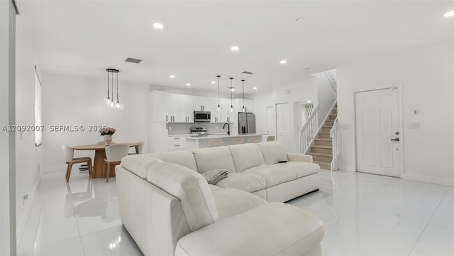 Foto del edificio - 17775 SW 23rd St
