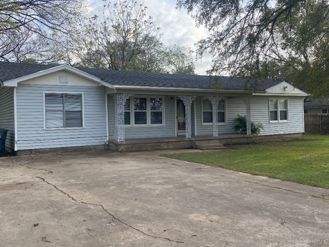 Foto del edificio - 4207 Idylwood Ln