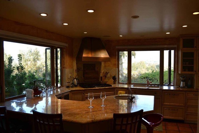 Building Photo - 2570 Bergman Ct