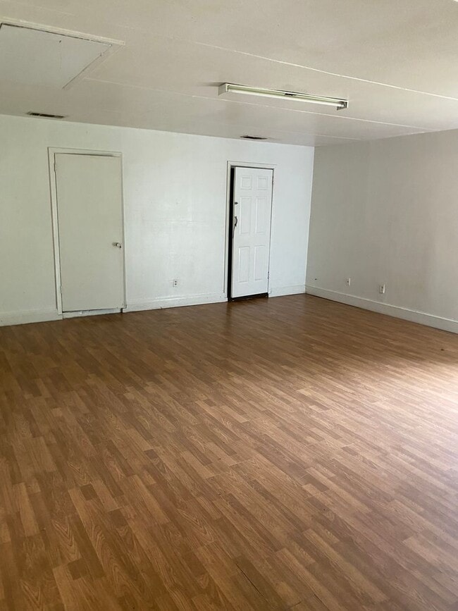 Building Photo - 1259 Fullilove Dr